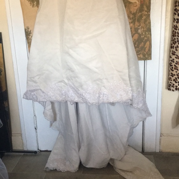 Anjoloque wedding dress beast 30, waist 32 , hip 40 - Picture 2 of 9